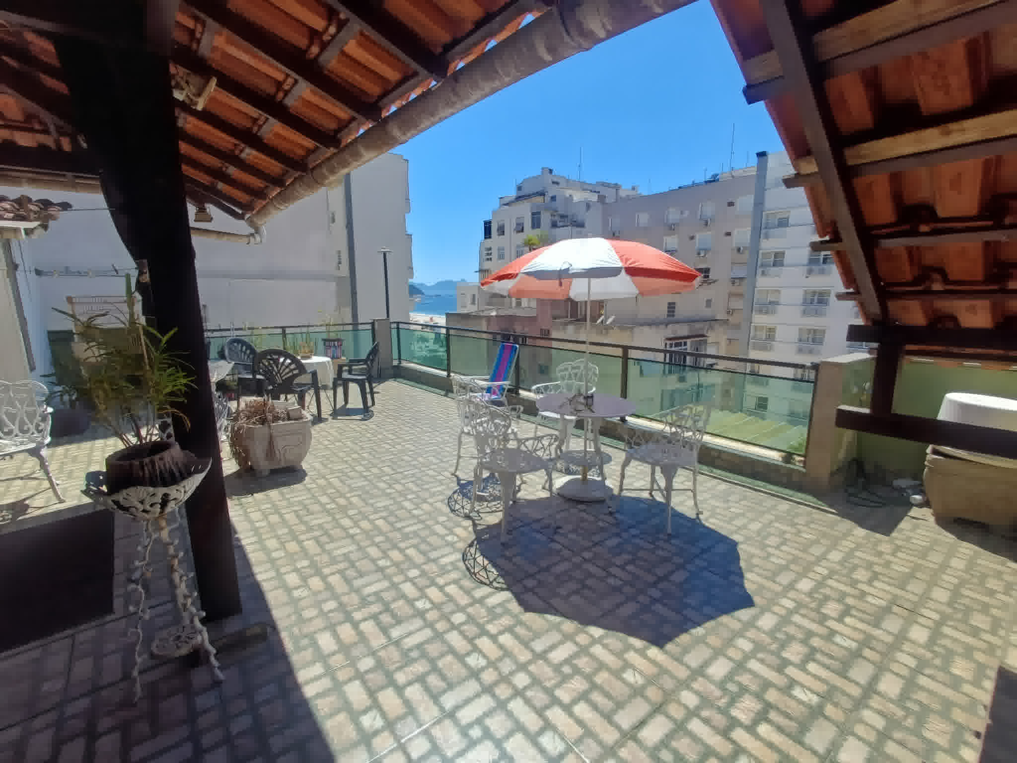 Comprar Imóveis no Rio de Janeiro - Copacabana